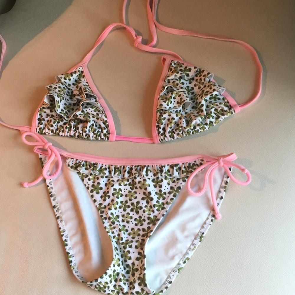 Gossip green & pink ruffle bikini. Junior 9/10.